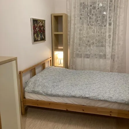 公寓 Apartament Sosna 格丁尼亚